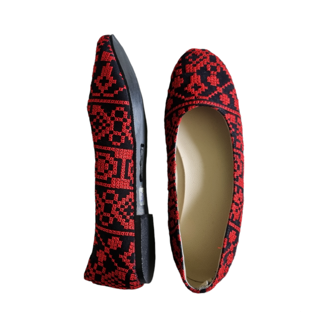 Embroidered flats 1