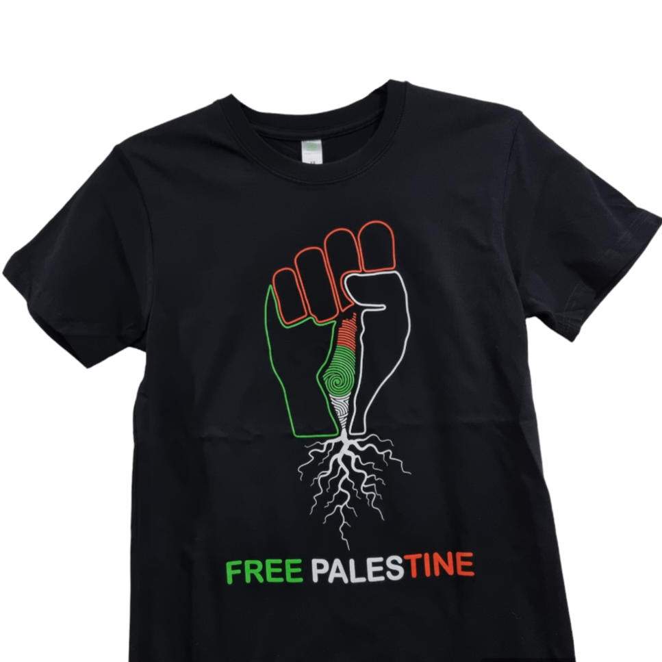 Free Palestine T-shirt close