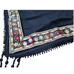 Alternative view of Embroidered Kufiya