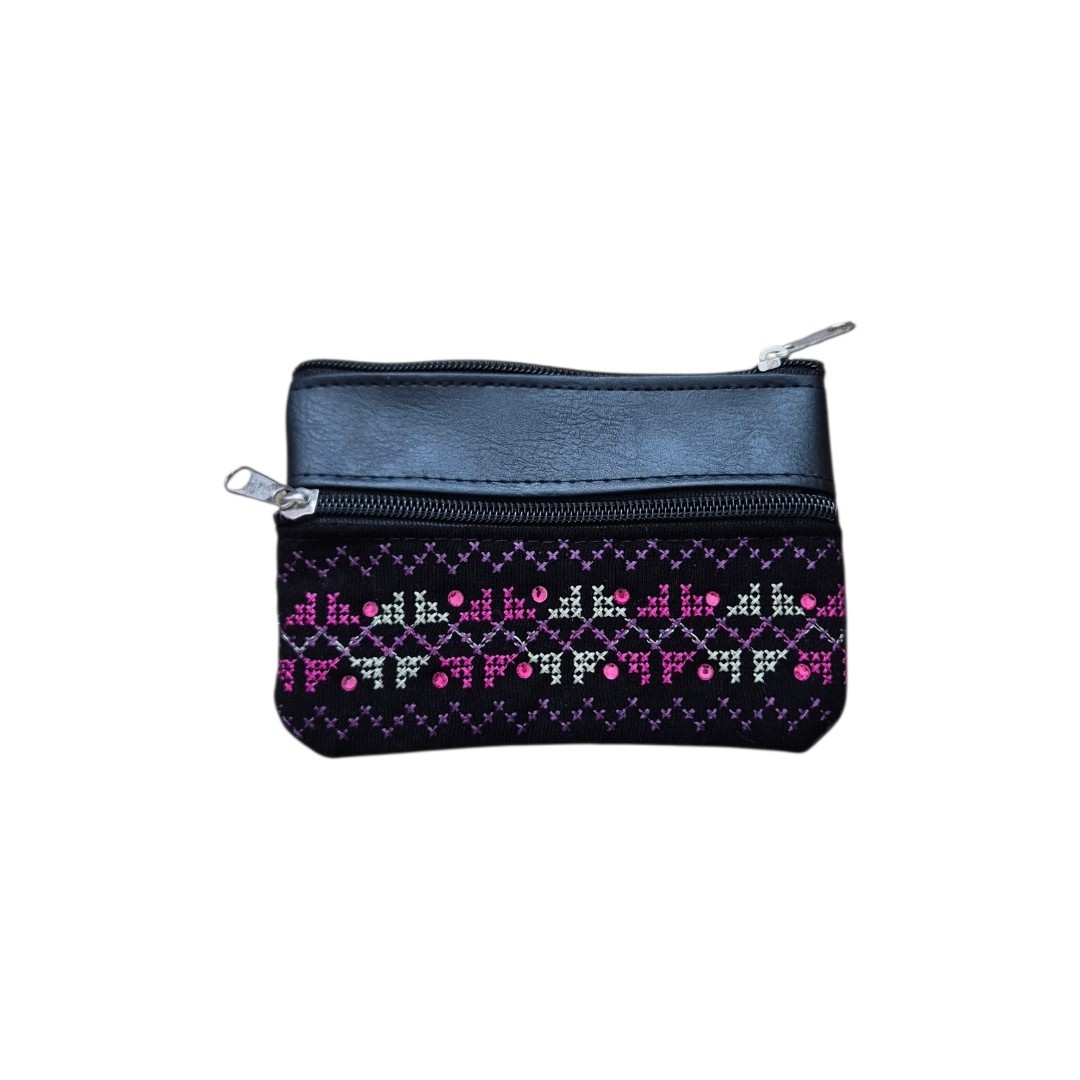Embroidered_coin_purse_purple